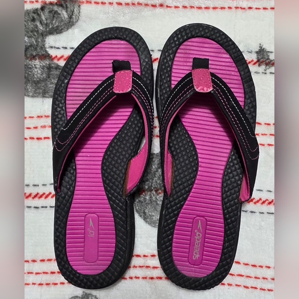Speedo Flip Flops - Picture 2 of 5